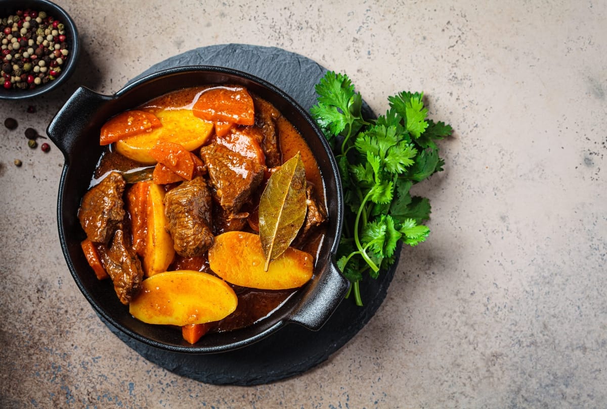 Welke ingrediënten passen goed bij stoofpotten?