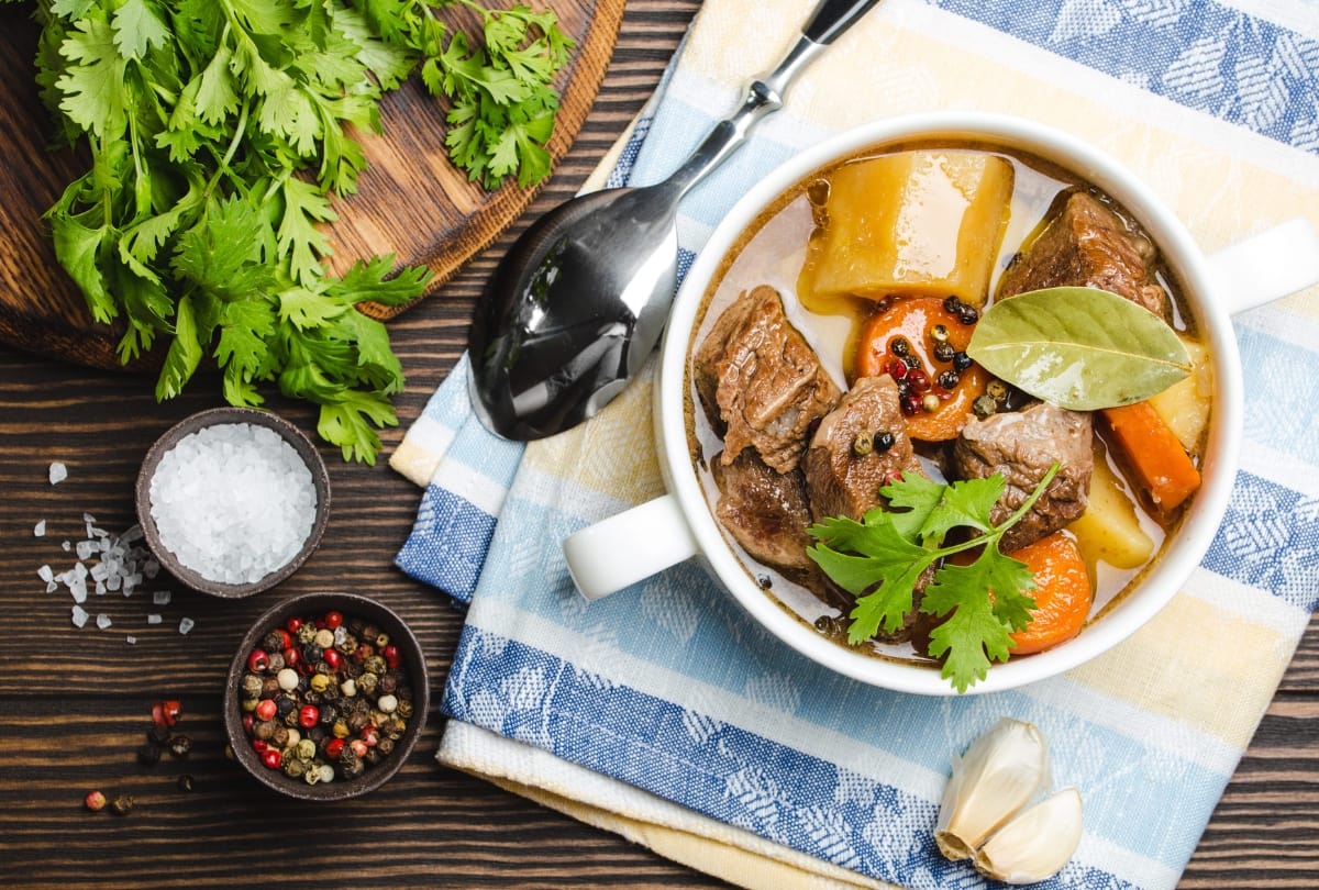 Te veel peper in je stoofschotel? Zo maak je het milder