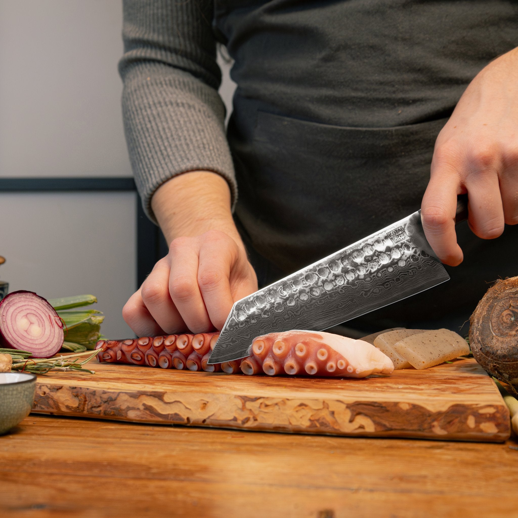 KOTAI Bunka Damascus Santoku 17 cm, productfoto 5
