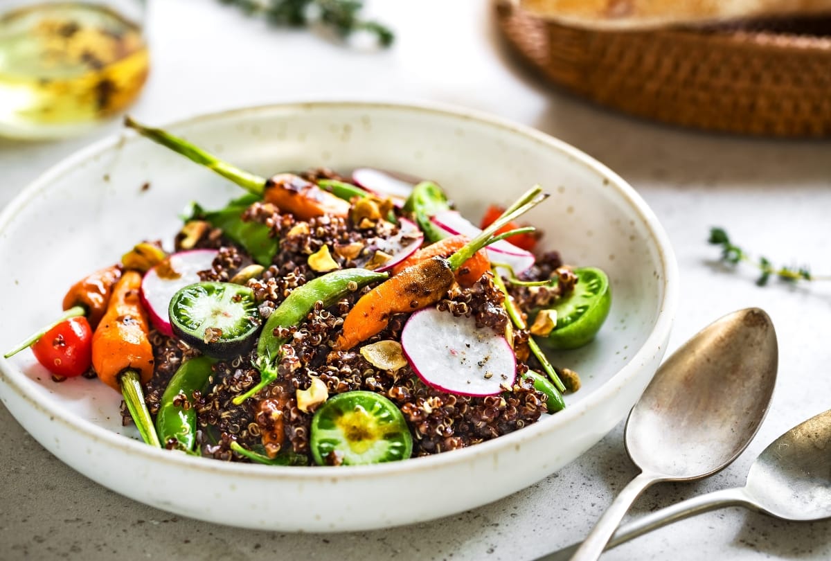Quinoa vs couscous, wat past het beste bij jouw maaltijd?