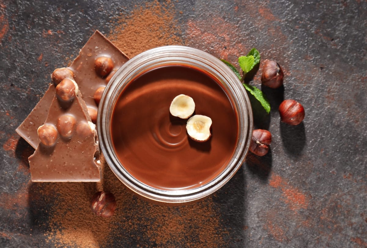 Chocolade gestold tijdens smelten? Zo maak je het weer glad