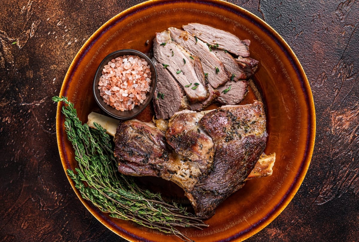 Welke ingrediënten passen goed bij lamsvlees?