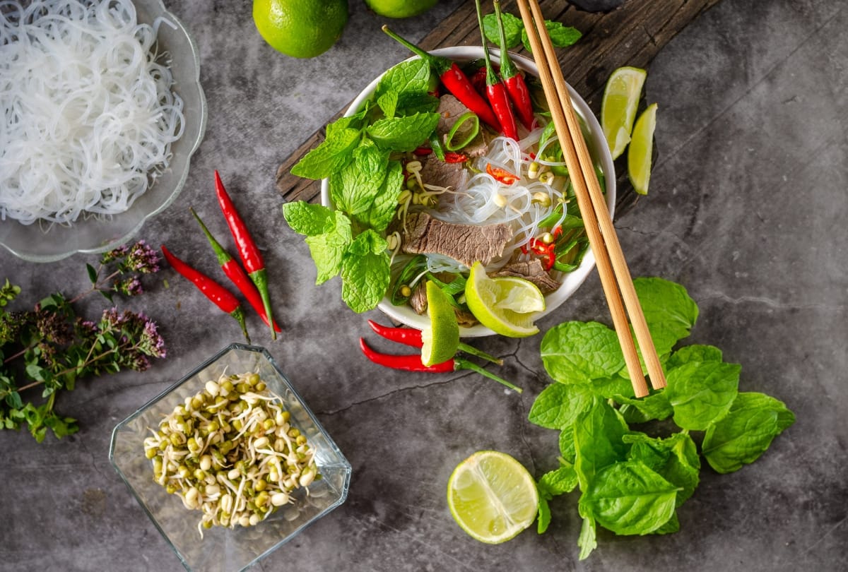 Wat zijn typisch Vietnamese gerechten?