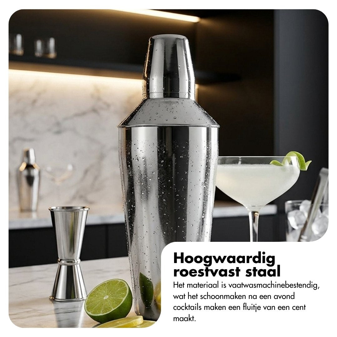 VacuVin Geborsteld Staal Shaker Bar Gereedschap Cocktailshaker Van Roestvrij Staal Met Geïntegreerde Zeef - 25oz/750ml Cocktailshaker Geborsteld Staal VacuVin Geborsteld Staal Shaker Bar Gereedschap Cocktailshaker Van Roestvrij Staal Met Geïntegreerde Zeef - 25oz/750ml Cocktailshaker Geborsteld Staal