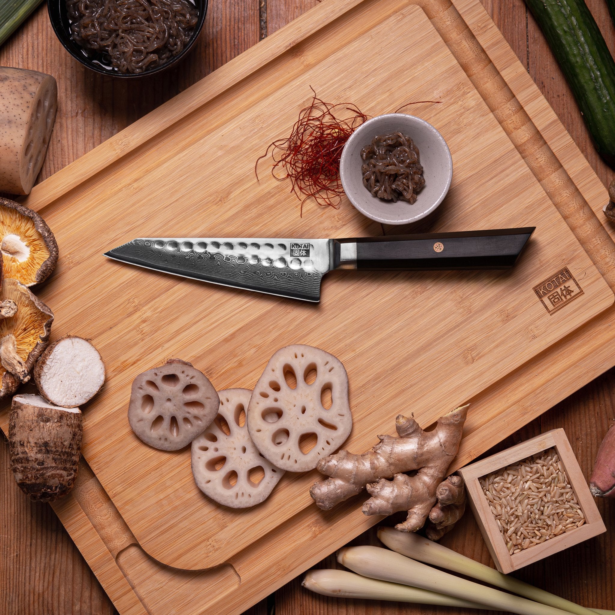 KOTAI Bunka Damascus Petty universeelmes 13,5 cm, productfoto 2